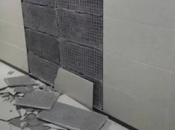 平果瓷砖空鼓维修公司分享下平果墙砖松动维修的知识